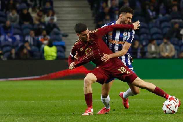 Uefa europa league fc porto vs as roma Porto (pt), 13 02 2025 - uefa europa league fc porto vs as roma - porto player during the match between porto x roma, valid for the 1st leg of the play-off for access to the round of 16 of the uefa europa league, held at the Dragao stadium, in porto, on the evening of this thursday, (13). (Foto: Alexandre Gomes Thenews2 imago images) SPO  Copyright: xALEXANDRExGOMESx