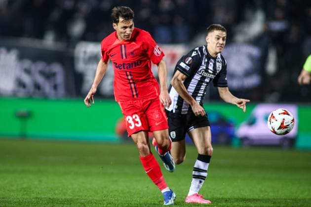 February 13, 2025, Thessaloniki, Greece: Steaua s Risto Radunovic (Front) in action during a Europa League knockout phase match between PAOK FC and FC Steaua. Thessaloniki Greece - ZUMAp191 0802081038st Copyright: xGiannisxPapanikosx