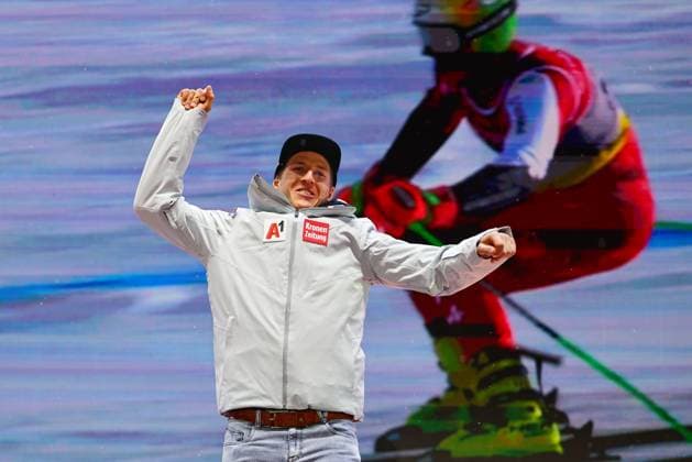 ALPINE SKIING - FIS Ski WC Saalbach 2025 SAALBACH,AUSTRIA,14.FEB.25 - ALPINE SKIING - FIS Alpine World Ski Championships Saalbach 2025, giant slalom, men, medal plaza, award ceremony. Image shows the rejoicing of Raphael Haaser (AUT).  GEPAxpictures xThomasxBachun