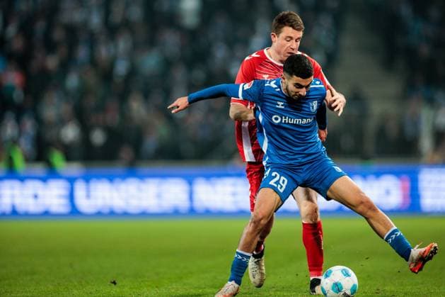 2 Soccer Bundesliga, 1 FC Magdeburg 1 FC Köln 14 02 2025 duel Dominique Heintz 1 FC Köln, 3 , Livan Burcu 1 FC Magdeburg, 29 2 Soccer Bundesliga, 1 FC Magdeburg 1 FC Köln, Magdeburg, Avnet Arena on 14 02 2025 DFL REGULATIONS PROHIBIT ANY USE OF PHOTOGRAPHS AS IMAGE SEQUENCES AND OR QUASI VIDEO Copyright: xBEAUTIFULxSPORTS Wunderlx