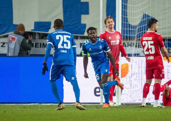 Football, Men, Season 2024 2025, 2 Bundesliga 22 Matchday , 1 FC Magdeburg 1 FC Köln, f l Silas Gnaka 1 FC Magdeburg , Daniel Heber 1 FC Magdeburg , Cheering after goal to 1 0, 14 02 2025, Copyright: xSebastianxRäppold MatthiasxKochx