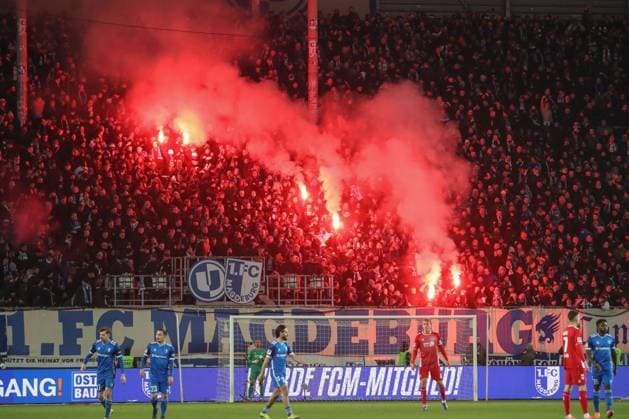 14 02 2025, xgox, Fussball 2 Bundesliga, 1 FC Magdeburg 1 FC Koeln emspor, v l Magdeburg after goal to 1 0 by Daniel Heber Magdeburg, 15 Jubel, Torjubel, jubelt ueber das Tor, celebrate the goal, celebration DFL DFB REGULATIONS PROHIBIT ANY USE OF PHOTOGRAPHS as IMAGE SEQUENCES and or QUASI VIDEO Magdeburg