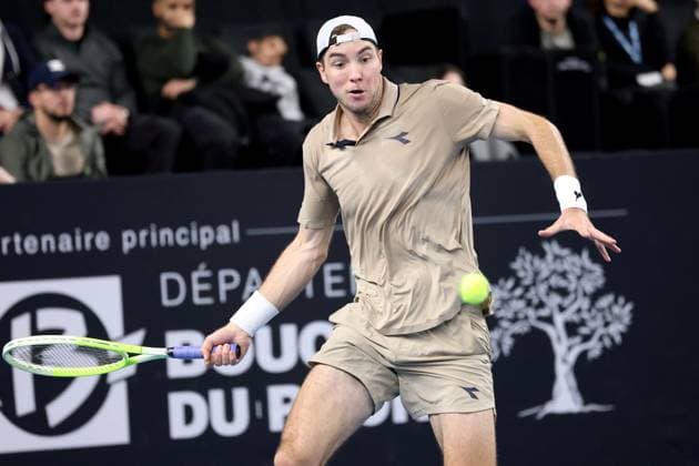 Tennis, ATP tournament in Marseille, Medvedev beats Struff