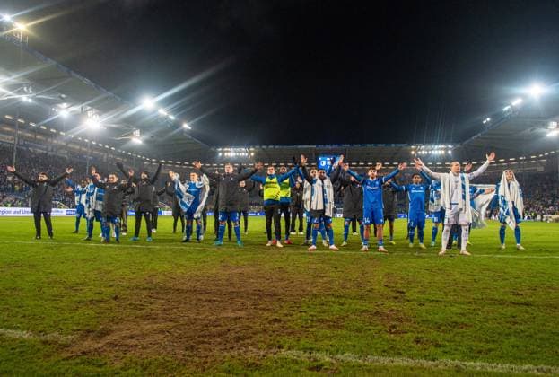 Soccer, Men, Season 2024 2025, 2 Bundesliga 22 Matchday , 1 FC Magdeburg 1 FC Köln, Magdeburg cheers after the final whistle, 14 02 2025, Copyright: xSebastianxRäppold MatthiasxKochx