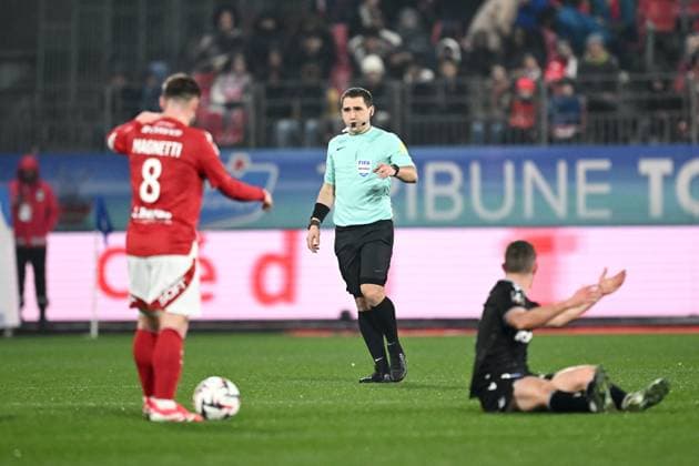Stade Brestois 29 v AJ Auxerre - Ligue 1 McDonald s 2024 2025 Bastien DECHEPY (ARBITRE) during the Ligue 1 match between Brest and Auxerre at Stade Francis-Le Ble on February 14, 2025 in Brest, France. Brest France  Copyright: xFEPx 776283223