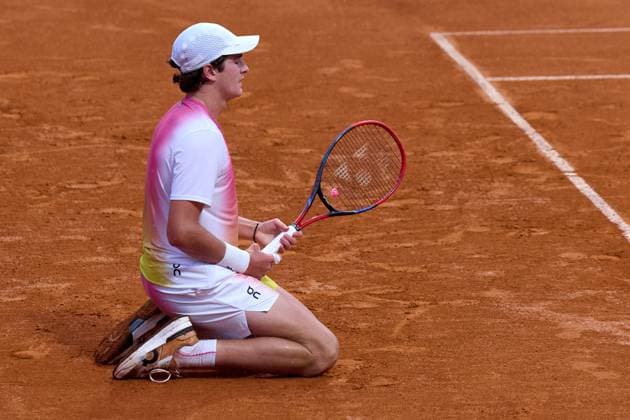 Joao Fonseca of Brazil celebrates his quarter finals win over Mariano Navone of Argentina at the IEB+ Argentina Open 2025 at Buenos Aires Lawn Tennis Club February 14, 2025 in Buenos Aires, Argentina. (Photo by Camilla Stolen, Imago) Buenos Aires Argentina Copyright: xCamillaxStolenx L1110762