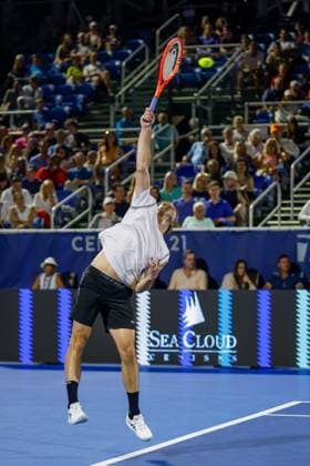 DELRAY BEACH, FL - FEBRUARY 14: Taylor Fritz (USA) in action during the Mens Quarter Finals round of the Delray Beach Open on February 14, 2025, at Delray Beach Stadium & Tennis Center in Delray Beach, Florida.(Photo by Chris Arjoon Icon Sportswire). TENNIS: FEB 14 Delray Beach Open EDITORIAL USE ONLY Icon250214001098