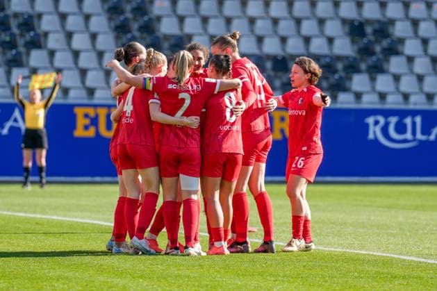 Germany Soccer Google Pixel Women Bundesliga, Matchday 15 SC Freiburg vs 1 FC Köln Dreisamstadion, Freiburg Cora Zicai SC Freiburg,Frauen 28 Freiburg Dreisamstadion Baden Württemberg Germany Copyright: xFINLEYxMÖRCHx