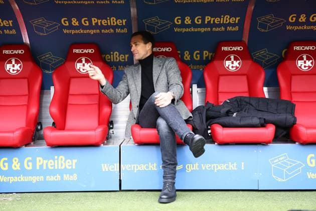 15 02 2025, xmohx, Fußball 2 Bundesliga, 1 FC Kaiserslautern Hannover 96 v l Sportdirektor Marcus Mann Hannover 96 DFL DFB REGULATIONS PROHIBIT ANY USE OF PHOTOGRAPHS as IMAGE SEQUENCES and or QUASI VIDEO Kaiserslautern