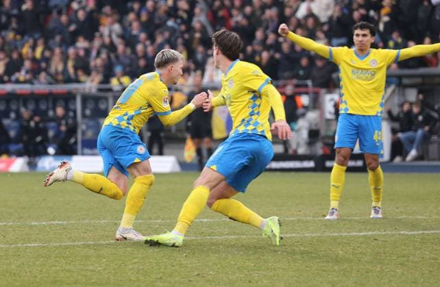 Eintracht BS vs SV Darmstadt 98 Braunschweig, 15 02 2025, Soccer, Season 24 25, 2 Bundesliga, 22 Matchday, Eintracht Braunschweig vs SV Darmstadt 98, Picture shows Eintracht celebrating the 1 0 goal by Lino Tempelmann BTSV, 20 Braunschweig