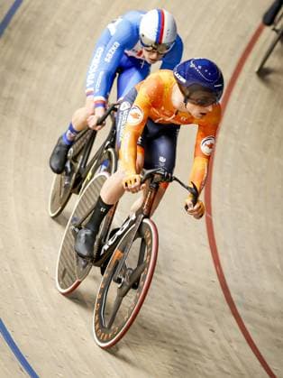 HEUSDEN-ZOLDER - Track cyclist Philip Heijnen in action on the omnium tempo race during the fourth day of the European Track cycling, Rad, Radsport, Bahnrad, Bahn championships in Belgium. ANP BAS CZERWINSKI xVIxANPxSportx xxANPxIVx 520033454 originalFilename: 520033454.jpg
