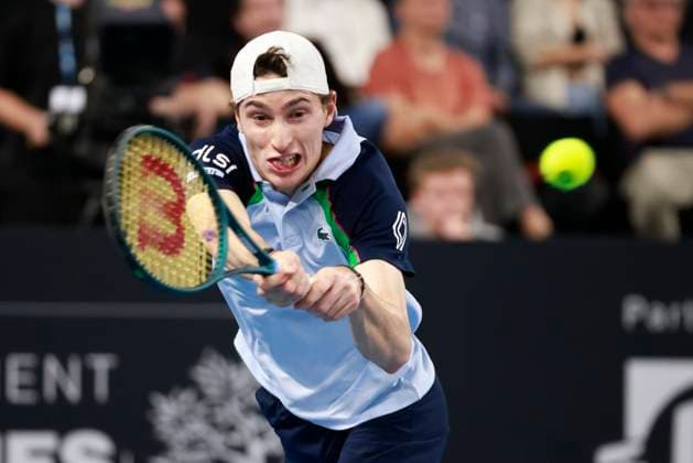 TENNIS OPEN 13 PHOTOPQR LA PROVENCE PENNANT Franck ; Marseille ; 15 02 2025 ; Tennis : OPEN 13 Provence 2025 au Palais des sports de Marseille 1 2 Finale Simple - Ugo HUMBERT (FRA) Open 13 Provence at the Palais des Sports in Marseille on February 15, 2025 Marseille Marseille France  Copyright: xPHOTOPQR LAxPROVENCE MAXPPPxPENNANTxFranckx 20250215PVL3149 20250215PVL3149