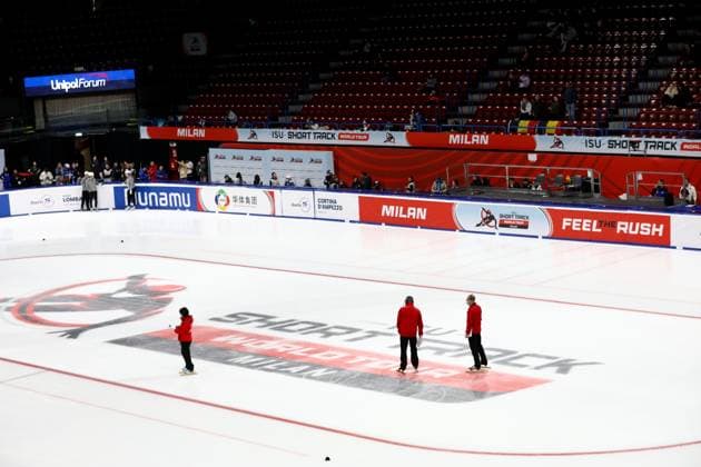 February 14, 2025, Assago, Lombardy, Italy: The ISU Short Track World Tour 2025 at Unipol Forum in Milan, Italy serves as an official Test Event ahead of the Milano Cortina 2026 Winter Olympic Games, Olympische Spiele, Olympia, OS Assago Italy - ZUMAc179 20250214_zep_c179_275 Copyright: xMickaelxChavetx
