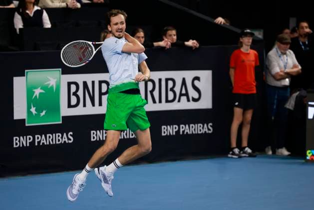 TENNIS OPEN 13 PHOTOPQR LA PROVENCE PENNANT Franck ; Marseille ; 15 02 2025 ; Tennis : OPEN 13 Provence 2025 au Palais des sports de Marseille 1 2 Finale Simple - Daniil MEDVEDEV (RUS) Open 13 Provence at the Palais des Sports in Marseille on February 15, 2025 Marseille Marseille France  Copyright: xPHOTOPQR LAxPROVENCE MAXPPPxPENNANTxFranckx 20250215PVL3540 20250215PVL3540