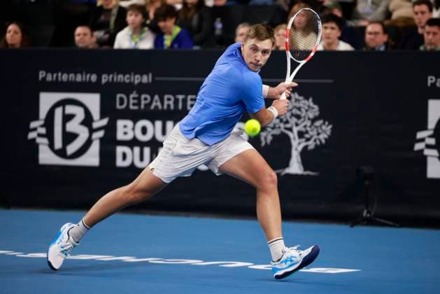 TENNIS OPEN 13 PHOTOPQR LA PROVENCE PENNANT Franck ; Marseille ; 15 02 2025 ; Tennis : OPEN 13 Provence 2025 au Palais des sports de Marseille 1 2 Finale Simple - Hamad MEDJEDOVIC (SRB) Open 13 Provence at the Palais des Sports in Marseille on February 15, 2025 Marseille Marseille France  Copyright: xPHOTOPQR LAxPROVENCE MAXPPPxPENNANTxFranckx 20250215PVL3577 20250215PVL3577