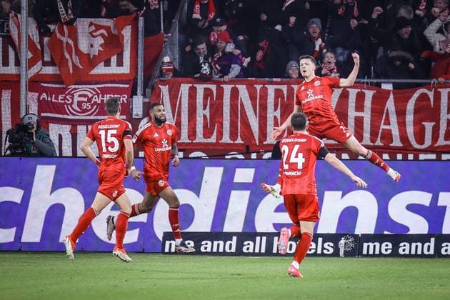 2 Soccer Bundesliga, Fortuna Düsseldorf vs Hertha BSC Berlin, 15 02 2025 Cheers after Dzenan Pejcinovics brace Fortuna Düsseldorf 7 DFL REGULATES PROHIBIT ANY USE OF PHOTOGRAPHS AS IMAGE SEQUENCES AND OR Q UASI VIDEO 2 Soccer Bundesliga, Fortuna Düsseldorf vs Hertha BSC Berlin, 15 02 2025 Copyright: xBEAUTIFULxSPORTS Derixx