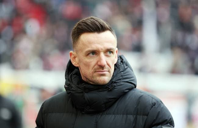 15 02 25 VfB Stuttgart VfL Wolfsburg Germany, Stuttgart, 15 02 2025, Football, Bundesliga, VfB Stuttgart VfL Wolfsburg Christian Gentner Sports Director VfB Stuttgart