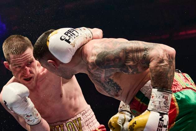 Sport Themen der Woche KW07 Vincenzo Gaultieri vs. Alexander Pavlov GER, Felix Sturm vs Benjamin Blindert, Felix Sturm Boxnacht, 15.02.2025. GER, Felix Sturm vs Benjamin Blindert, Felix Sturm Boxnacht, 15.02.2025. Neu-Ulm *** Vincenzo Gaultieri vs Alexander Pavlov GER, Felix Sturm vs Benjamin Blindert, Felix Sturm Boxnacht, 15 02 2025 GER, Felix Sturm vs Benjamin Blindert, Felix Sturm Boxnacht, 15 02 2025 Neu Ulm Copyright: xEibner-Pressefoto FrancescoxGianx EP_FCO
