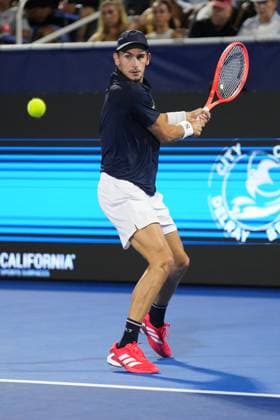 DELRAY BEACH, FL - FEBRUARY 15: Matteo Arnaldi (ITA) during his semifinal match of the Delray Beach Open on February 15, 2025, at the Delray Beach Tennis Center in Delray Beach, FL. (Photo by Andrew Patron Icon Sportswire) TENNIS: FEB 15 Delray Beach Open EDITORIAL USE ONLY Icon2502150434