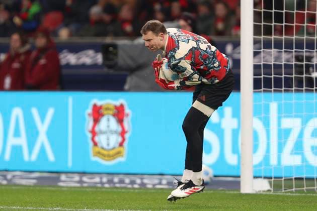 Goalkeeper Manuel Neuer FC Bayern München warming up during the Bundesliga match between Bayer 04 Leverkusen and FC Bayern München, BayArena on February 15, 2025 in Leverkusen, Germany Photo by Oliver Kaelke DeFodi Images Goalkeeper Manuel Neuer FC Bayern München warm s up during the Bundesliga match between Bayer 04 Leverkusen and FC Bayern München at BayArena on February 15, 2025 in Leverkusen, Germany Photo by Oliver Kaelke DeFodi Images DFL regulations prohibit any use of photographs as image sequences and or quasi video Photo by Oliver Kaelke DeFodi Images Defodi 678 2025 02 15 LEVFCB 0124 Defodi-678 DFL regulations prohibit any use of photographs as image sequences and or quasi-video.
