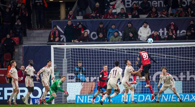 Leverkusen, Germany 15th Feb 2025 Jeremie Frimpong LEV hits the crossbar Kingsley Coman FCB Min jae Kim FCB Hiroki Ito FCB Florian Wirtz LEV Manuel Neuer FCB Aleksandar Pavlovic FCB Bayer Leverkusen Bayern Munich 15 02 2025