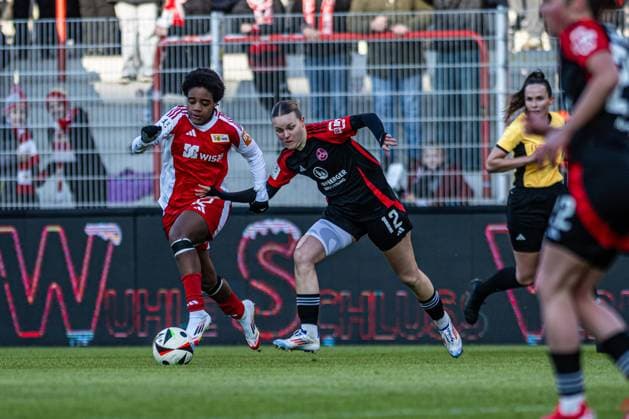 Berlin, Germany 16 February 2025 2 BL Women 2024 2025 1 FC Union Berlin vs 1 FC Nuremberg In the picture from left in the duel Naika Reissner Union Berlin and Amelie Thöle Thoele 1 FC Nuremberg Copyright: xFotostandx xVoelkerx