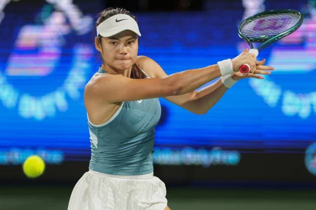 Tennis, Emma Raducanu harassed again by stalker, archive pictures