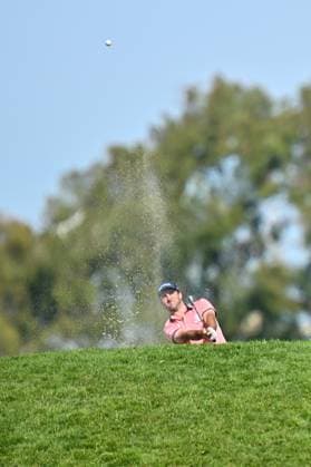 February 16, 2025: Denny McCarthy hits a shot on the 2nd hole during the final round of the Genesis Invitational on Torrey Pines South Course in San Diego, California. CSM San Diego USA - ZUMAc04_ 20250216_zma_c04_011 Copyright: xJustinxFinex