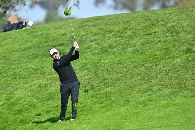 February 16, 2025: Patrick Cantlay on the 2nd hole during the final round of the Genesis Invitational on Torrey Pines South Course in San Diego, California. CSM San Diego USA - ZUMAc04_ 20250216_zma_c04_013 Copyright: xJustinxFinex
