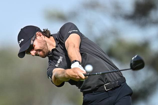 February 16, 2025: Patrick Rodgers tees off on the 5th hole during the final round of the Genesis Invitational on Torrey Pines South Course in San Diego, California. CSM San Diego USA - ZUMAc04_ 20250216_zma_c04_016 Copyright: xJustinxFinex