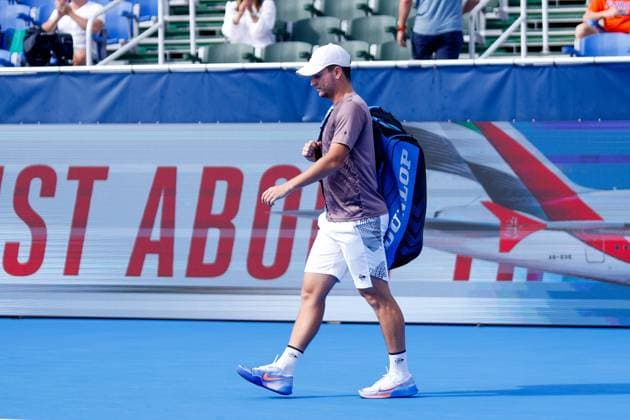 DELRAY BEACH, FL - FEBRUARY 16: Miomir Kecmanovic (SRB) enters the court prior to the Mens Singles Final of the Delray Beach Open on February 16, 2025, at Delray Beach Stadium & Tennis Center in Delray Beach, Florida.(Photo by Chris Arjoon Icon Sportswire). TENNIS: FEB 16 Delray Beach Open EDITORIAL USE ONLY Icon25021600114