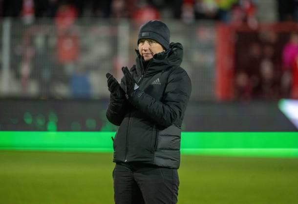 Soccer, Women, Season 2024 2025, 2 Women Bundesliga 15 Matchday , 1 FC Union Berlin 1 FC Nürnberg 4 0 , Coach Ailien Poese 1 Women 1 FC Union , Cheering after the final whistle, 16 02 2025, Copyright: xMatthiasxKochx