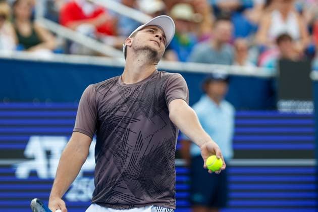 DELRAY BEACH, FL - FEBRUARY 16: Miomir Kecmanovic (SRB) in action during the Mens Singles Final of the Delray Beach Open on February 16, 2025, at Delray Beach Stadium & Tennis Center in Delray Beach, Florida.(Photo by Chris Arjoon Icon Sportswire). TENNIS: FEB 16 Delray Beach Open EDITORIAL USE ONLY Icon25021600135