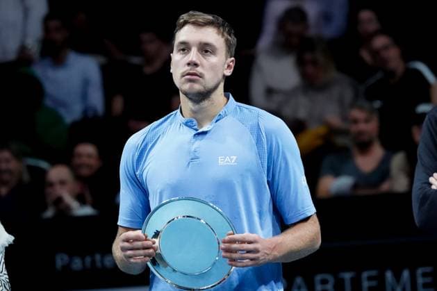February 16, 2025, Marseille, France, FRANCE: UGO HUMBERT shone by winning his second consecutive title in Marseille, defeating HAMAD MEDJEDOVIC, the serbian, in the final (7-6, 6-4). Without dropping a set throughout the tournament, France s number 1 continues to impress and dominate on his favorite surface during the OPEN 13 provence 2025, ATP, Tennis Herren 250, french tournament, ATP Tour, Hard surface, .Indoor, on Febuary 16, 2025 at Marseille, Palais des sports, France - Photo OLLI Media Marseille FRANCE - ZUMAl184 20250216_zsp_l184_001 Copyright: xEmiliexLohmannx