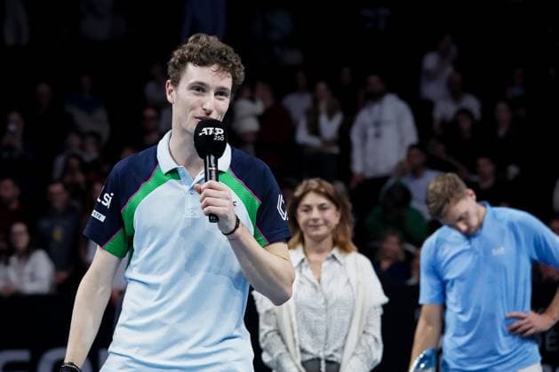 February 16, 2025, Marseille, France, FRANCE: UGO HUMBERT shone by winning his second consecutive title in Marseille, defeating HAMAD MEDJEDOVIC, the serbian, in the final (7-6, 6-4). Without dropping a set throughout the tournament, France s number 1 continues to impress and dominate on his favorite surface during the OPEN 13 provence 2025, ATP, Tennis Herren 250, french tournament, ATP Tour, Hard surface, .Indoor, on Febuary 16, 2025 at Marseille, Palais des sports, France - Photo OLLI Media Marseille FRANCE - ZUMAl184 20250216_zsp_l184_011 Copyright: xEmiliexLohmannx