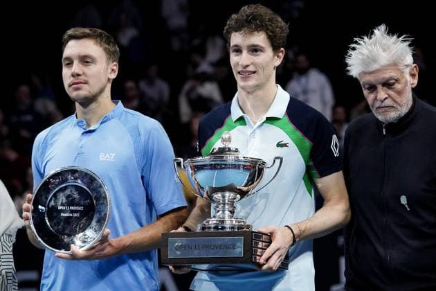 February 16, 2025, Marseille, France, FRANCE: UGO HUMBERT shone by winning his second consecutive title in Marseille, defeating HAMAD MEDJEDOVIC, the serbian, in the final (7-6, 6-4). Without dropping a set throughout the tournament, France s number 1 continues to impress and dominate on his favorite surface during the OPEN 13 provence 2025, ATP, Tennis Herren 250, french tournament, ATP Tour, Hard surface, .Indoor, on Febuary 16, 2025 at Marseille, Palais des sports, France - Photo OLLI Media Marseille FRANCE - ZUMAl184 20250216_zsp_l184_018 Copyright: xEmiliexLohmannx