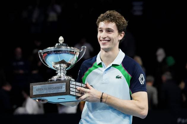 February 16, 2025, Marseille, France, FRANCE: UGO HUMBERT shone by winning his second consecutive title in Marseille, defeating HAMAD MEDJEDOVIC, the serbian, in the final (7-6, 6-4). Without dropping a set throughout the tournament, France s number 1 continues to impress and dominate on his favorite surface during the OPEN 13 provence 2025, ATP, Tennis Herren 250, french tournament, ATP Tour, Hard surface, .Indoor, on Febuary 16, 2025 at Marseille, Palais des sports, France - Photo OLLI Media Marseille FRANCE - ZUMAl184 20250216_zsp_l184_032 Copyright: xEmiliexLohmannx