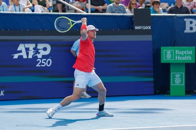 DELRAY BEACH, FL - FEBRUARY 16: Alejandro Davidovich Fokina (ESP) in action during the Mens Singles Final of the Delray Beach Open on February 16, 2025, at Delray Beach Stadium & Tennis Center in Delray Beach, Florida.(Photo by Chris Arjoon Icon Sportswire). TENNIS: FEB 16 Delray Beach Open EDITORIAL USE ONLY Icon250216001057