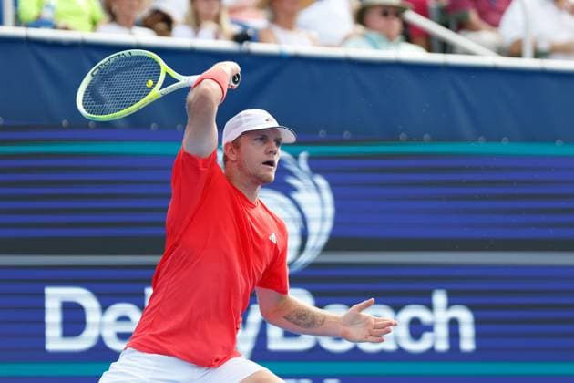 DELRAY BEACH, FL - FEBRUARY 16: Alejandro Davidovich Fokina (ESP) in action during the Mens Singles Final of the Delray Beach Open on February 16, 2025, at Delray Beach Stadium & Tennis Center in Delray Beach, Florida.(Photo by Chris Arjoon Icon Sportswire). TENNIS: FEB 16 Delray Beach Open EDITORIAL USE ONLY Icon250216001078