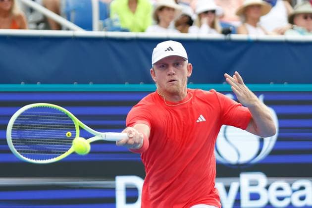 DELRAY BEACH, FL - FEBRUARY 16: Alejandro Davidovich Fokina (ESP) in action during the Mens Singles Final of the Delray Beach Open on February 16, 2025, at Delray Beach Stadium & Tennis Center in Delray Beach, Florida.(Photo by Chris Arjoon Icon Sportswire). TENNIS: FEB 16 Delray Beach Open EDITORIAL USE ONLY Icon250216001088