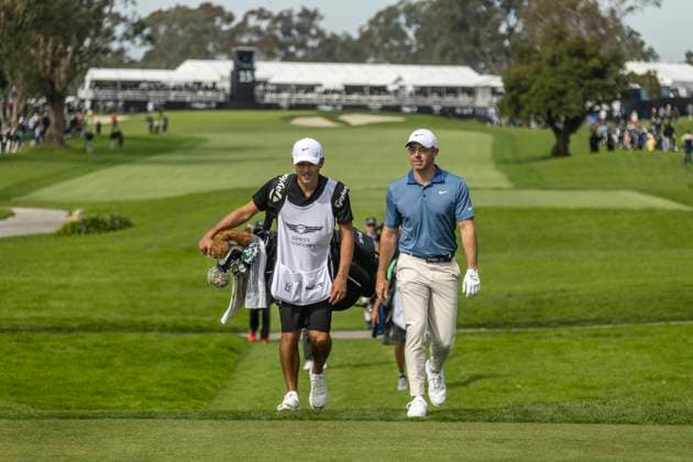 LA JOLLA, CA - FEBRUARY 16: Rory McIlroy and his caddie Harry Diamond walk up to the 15th tee during the final round of the Genesis Invitational tournament, Sunday, February 16, 2025, at Torrey Pines Golf Course in La Jolla, California. (Photo by Tony Ding Icon Sportswire) GOLF: FEB 16 PGA, Golf Herren The Genesis Invitational EDITORIAL USE ONLY Icon46520250216101