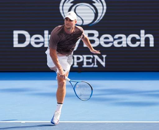 DELRAY BEACH, FL - FEBRUARY 16: Miomir Kecmanovic (SRB) during final round of the Delray Beach Open on February 16, 2025, at the Delray Beach Tennis Center in Delray Beach Florida. (Photo by Andrew Patron Icon Sportswire) TENNIS: FEB 16 Delray Beach Open EDITORIAL USE ONLY Icon2502160448