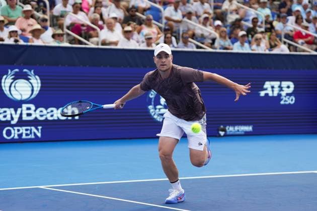 DELRAY BEACH, FL - FEBRUARY 16: Miomir Kecmanovic (SRB) during final round of the Delray Beach Open on February 16, 2025, at the Delray Beach Tennis Center in Delray Beach Florida. (Photo by Andrew Patron Icon Sportswire) TENNIS: FEB 16 Delray Beach Open EDITORIAL USE ONLY Icon2502160454