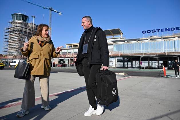 Atalanta v Club Brugge - UEFA Champions League Media Activities 17 02 2025 OOSTENDE, BELGIUM - FEBRUARY 17 : Hayen Nicky head coach of Club Brugge pictured at the Oostende airport before departure for the UEFA Champions League 2024 25 knockout phase play-off match second leg between Atalanta and Club Brugge on February 17, 2025 in Oostende, Belgium, 17 02 2025 Oostende Belgium  Copyright: xJanxDexMeuleneirx
