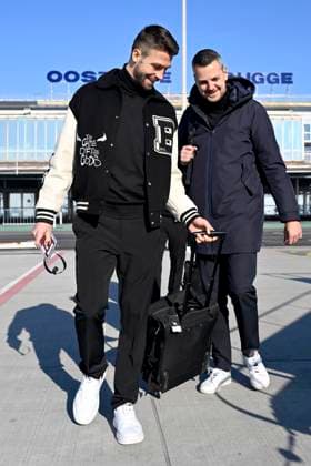 Atalanta v Club Brugge - UEFA Champions League Media Activities 17 02 2025 OOSTENDE, BELGIUM - FEBRUARY 17 : Mechele Brandon defender of Club Brugge pictured at the Oostende airport before departure for the UEFA Champions League 2024 25 knockout phase play-off match second leg between Atalanta and Club Brugge on February 17, 2025 in Oostende, Belgium, 17 02 2025 Oostende Belgium  Copyright: xJanxDexMeuleneirx
