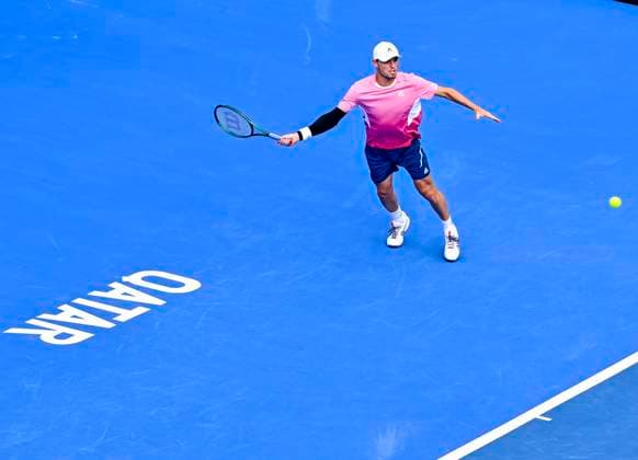 ATP, Tennis Herren QATAR EXXONMOBIL OPEN ROUND OF 32 Christopher O connell of Australia competes in her round of 32 match against Hady Habib of Lebanon during the ATP Qatar ExxonMobil Open 2025 tennis tournament at the Khalifa International Tennis Complex in Doha, Qatar, on February 17, 2025. DOHA Qatar Copyright: xNOUSHADx