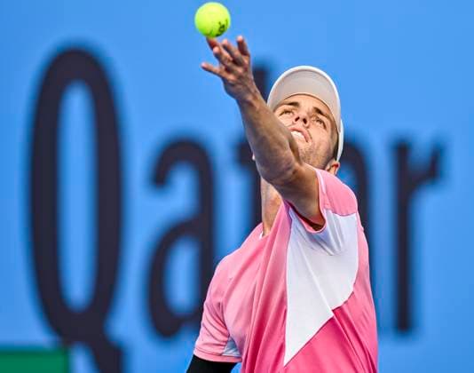 ATP, Tennis Herren QATAR EXXONMOBIL OPEN ROUND OF 32 Christopher O connell of Australia competes in her round of 32 match against Hady Habib of Lebanon during the ATP Qatar ExxonMobil Open 2025 tennis tournament at the Khalifa International Tennis Complex in Doha, Qatar, on February 17, 2025. DOHA Qatar Copyright: xNOUSHADx