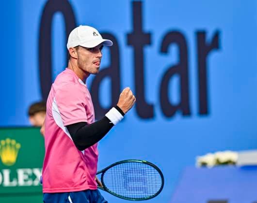 ATP, Tennis Herren QATAR EXXONMOBIL OPEN ROUND OF 32 Christopher O connell of Australia competes in her round of 32 match against Hady Habib of Lebanon during the ATP Qatar ExxonMobil Open 2025 tennis tournament at the Khalifa International Tennis Complex in Doha, Qatar, on February 17, 2025. DOHA Qatar Copyright: xNOUSHADx