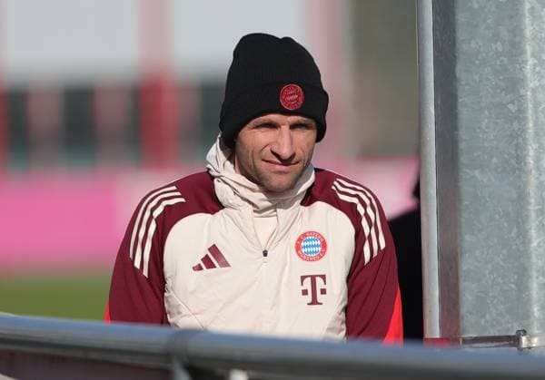 16 02 2025, CL final training, Saebenerstrasse Muenchen,, Football, Sport, in the picture Thomas Mueller FC Bayern Muenchen