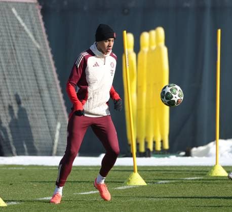 16 02 2025, CL final training, Saebenerstrasse Muenchen,, Football, Sport, in the picture Jamal Musiala FC Bayern Muenchen